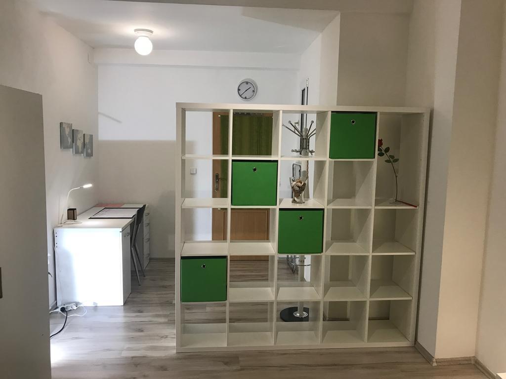Big Homebase With Billardtable * Praag